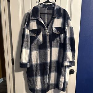 BloomChic Navy and White Plaid Utility Jacket